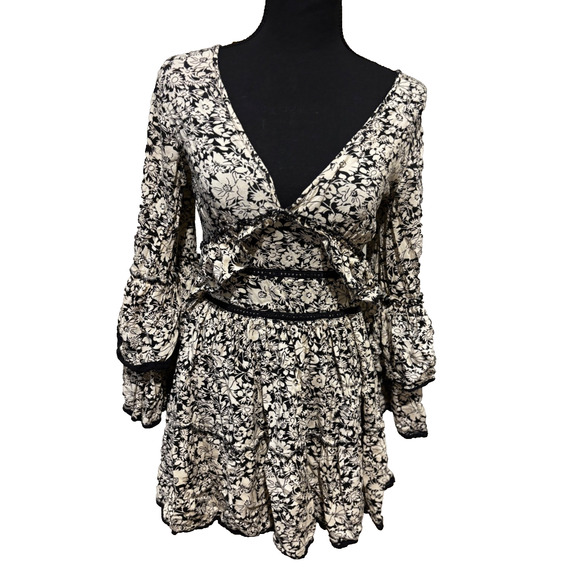 Free People Black Cream Kristall Mini Tiered Backless Dress sz XS Boho peasant - Picture 6 of 10